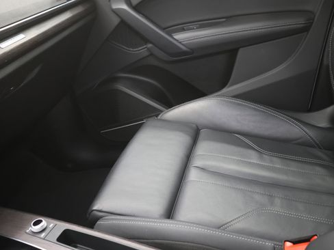 Used 2024 Audi Q5 2.0T Premium Plus image 14