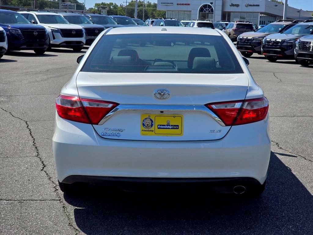 Used 2017 Toyota Camry XLE FWD image 23
