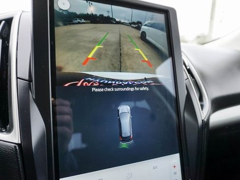 Used 2022 Ford Edge SE w/ Black Appearance Package image 25