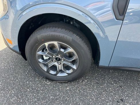 New 2025 Ford Maverick XLT w/ XLT Luxury Package image 32