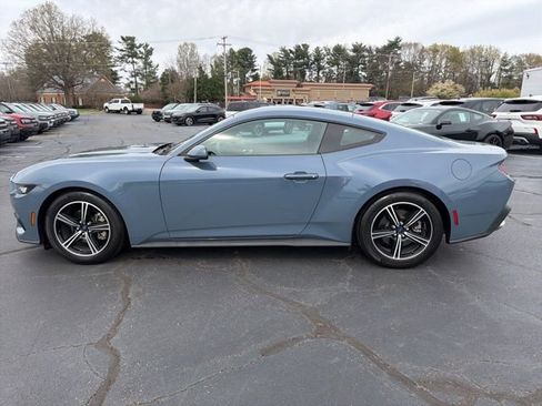 Certified 2024 Ford Mustang Coupe image 4
