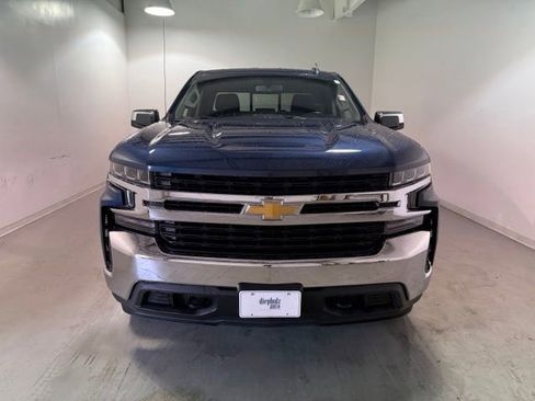 Used 2019 Chevrolet Silverado 1500 LT w/ All-Star Edition AWD/4WD image 2