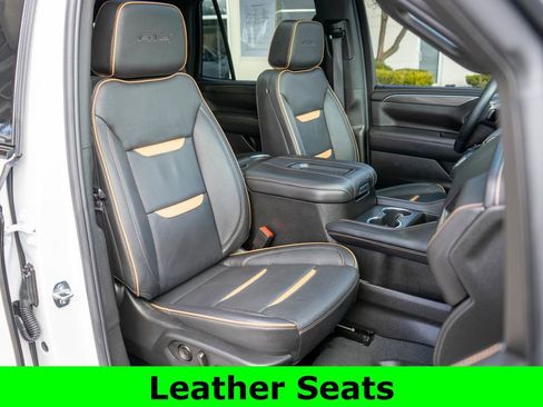 Used 2024 GMC Yukon AT4 w/ Technology Package image 9