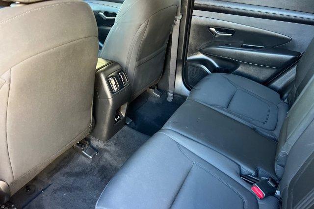 Used 2025 Hyundai Tucson SEL AWD/4WD image 15