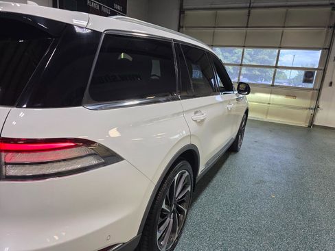 Used 2020 Lincoln Aviator Reserve w/ Equipment Group 202A AWD/4WD image 7