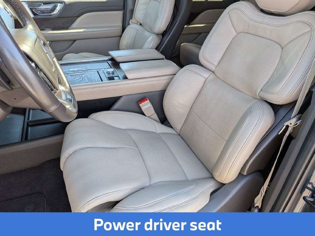Used 2024 Lincoln Navigator L Reserve AWD/4WD image 15