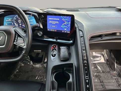 Used 2023 Chevrolet Corvette Stingray Premium Conv w/ Stealth Interior Trim Package image 14