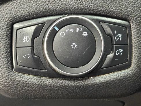 Used 2019 Ford Escape SE AWD/4WD image 33