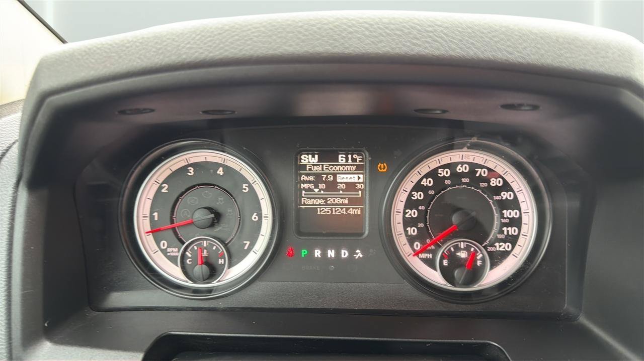 Used 2014 RAM 1500 Express AWD/4WD image 23
