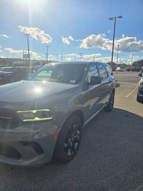 Used 2025 Dodge Durango GT AWD/4WD image 4