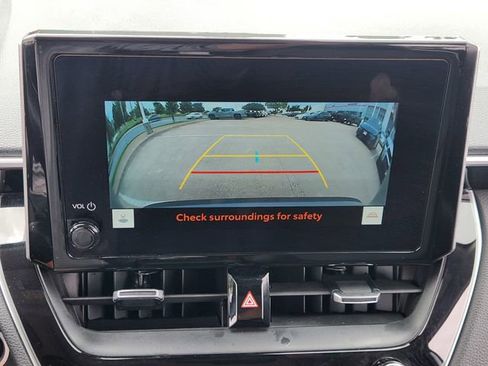 Used 2023 Toyota Corolla Cross XLE w/ Convenience Package AWD/4WD image 13