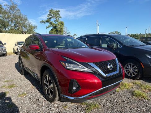 Used 2022 Nissan Murano SV image 3