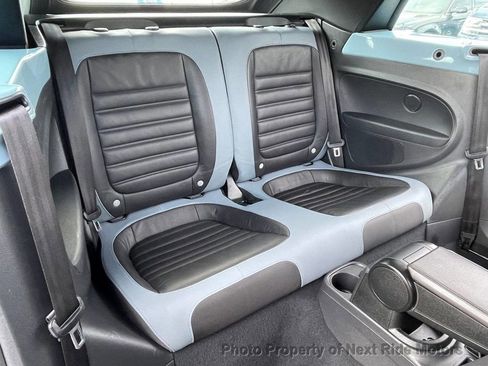 Used 2013 Volkswagen Beetle Turbo 60's Edition image 16
