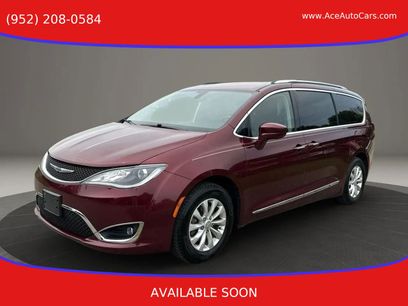 Used 2019 Chrysler Pacifica Touring-L