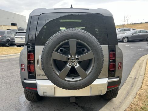 Certified 2024 Land Rover Defender 110 S image 6