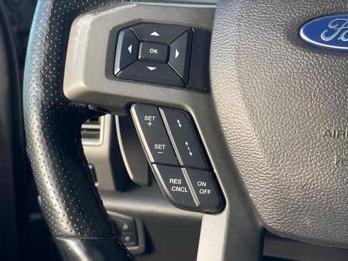 Used 2018 Ford F150 Raptor w/ Equipment Group 802A Luxury image 22