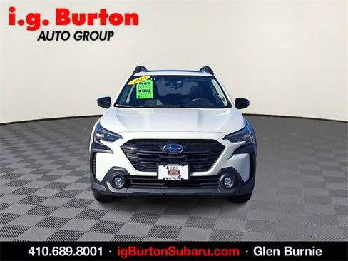 Used 2024 Subaru Outback Onyx Edition image 2
