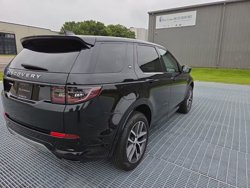 Used 2025 Land Rover Discovery Sport S AWD/4WD image 5