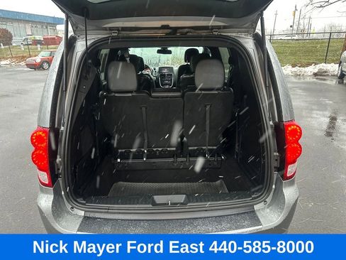 Used 2019 Dodge Grand Caravan GT image 18