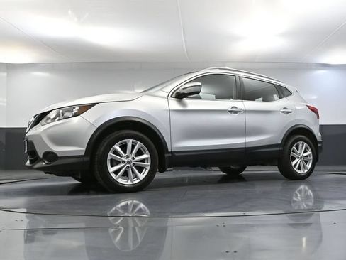 Used 2017 Nissan Rogue Sport SV AWD/4WD image 50