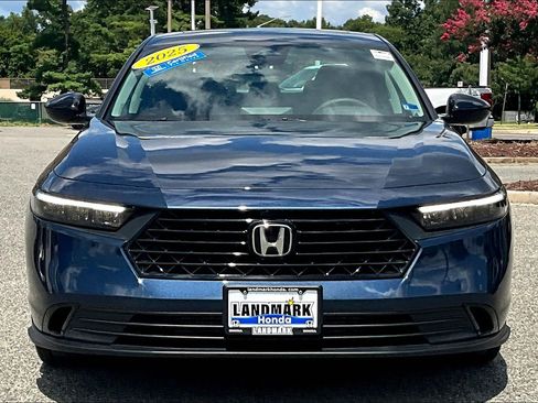 Used 2025 Honda Accord SE image 3