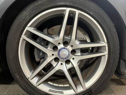 Used 2014 Mercedes-Benz E 350 Sedan image 23