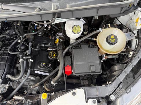 Used 2023 Ford Transit 350 XL image 12