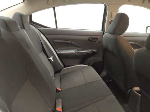 Used 2025 Nissan Versa S FWD image 19
