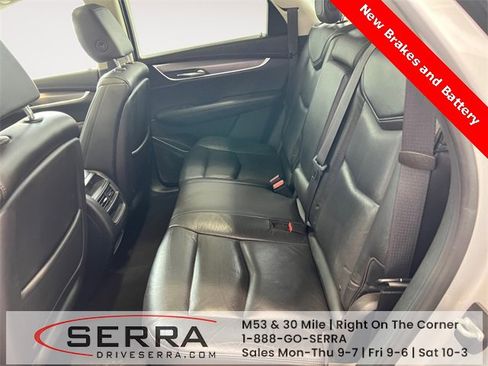 Used 2017 Cadillac XT5 Luxury image 11