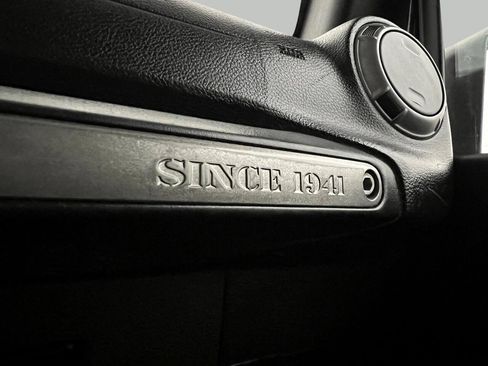 Used 2015 Jeep Wrangler Sport w/ Connectivity Group image 32