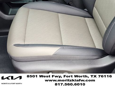 Used 2026 Chevrolet Equinox LT w/ Convenience Package II FWD image 23