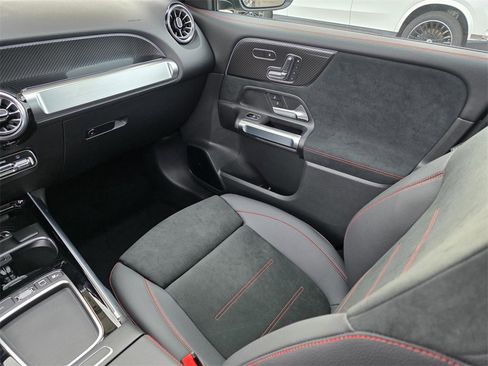 New 2026 Mercedes-Benz GLB 250 image 27