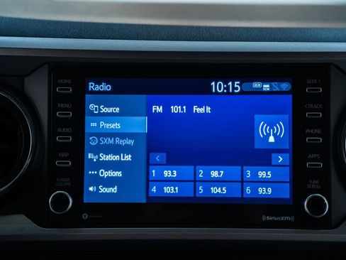 Used 2020 Toyota Tacoma SR5 image 23