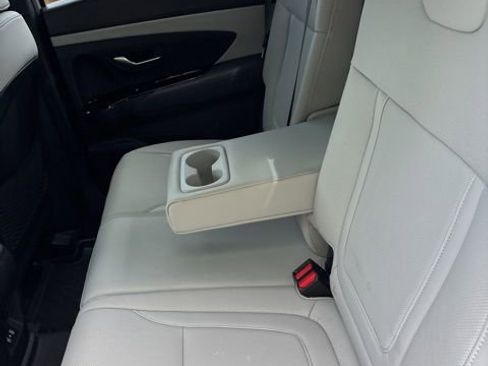 Used 2025 Hyundai Santa Cruz Limited image 36