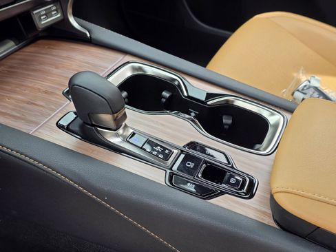 Certified 2025 Lexus RX 350 Premium w/ Accessory Package (Z1) image 15