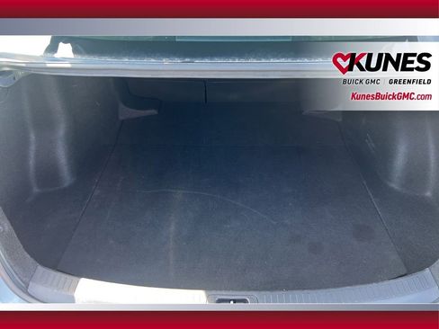 Used 2024 Toyota Corolla LE image 37