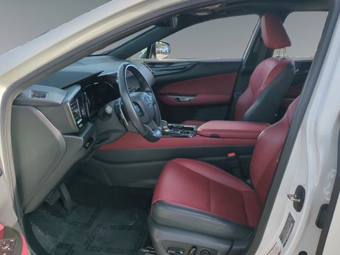 Used 2024 Lexus NX 350 AWD image 9