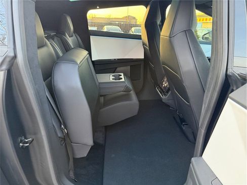 Used 2024 Tesla Cybertruck Cyberbeast image 38