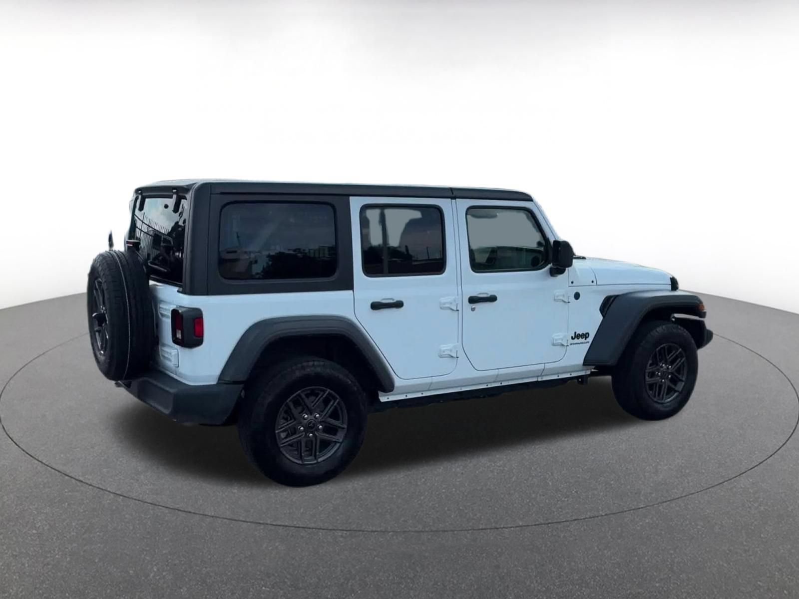 Used 2025 Jeep Wrangler Unlimited Sport AWD/4WD image 14