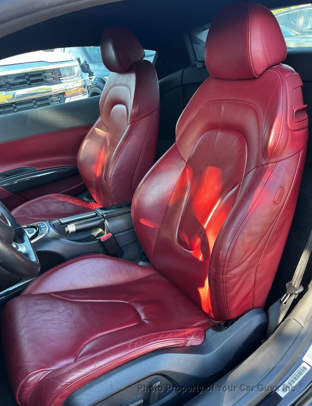 Used 2015 Audi R8 V8 w/ Extended Leather Package AWD/4WD image 27