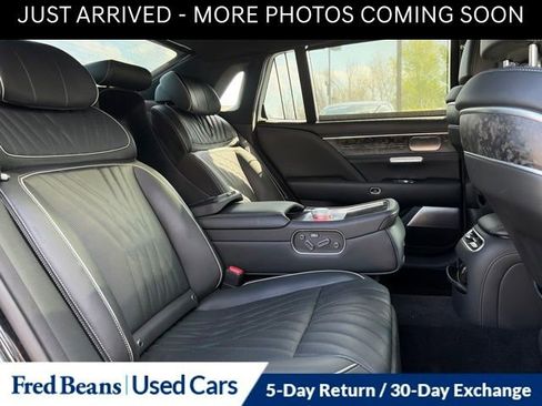 Used 2023 Genesis G90 3.5T AWD/4WD image 16