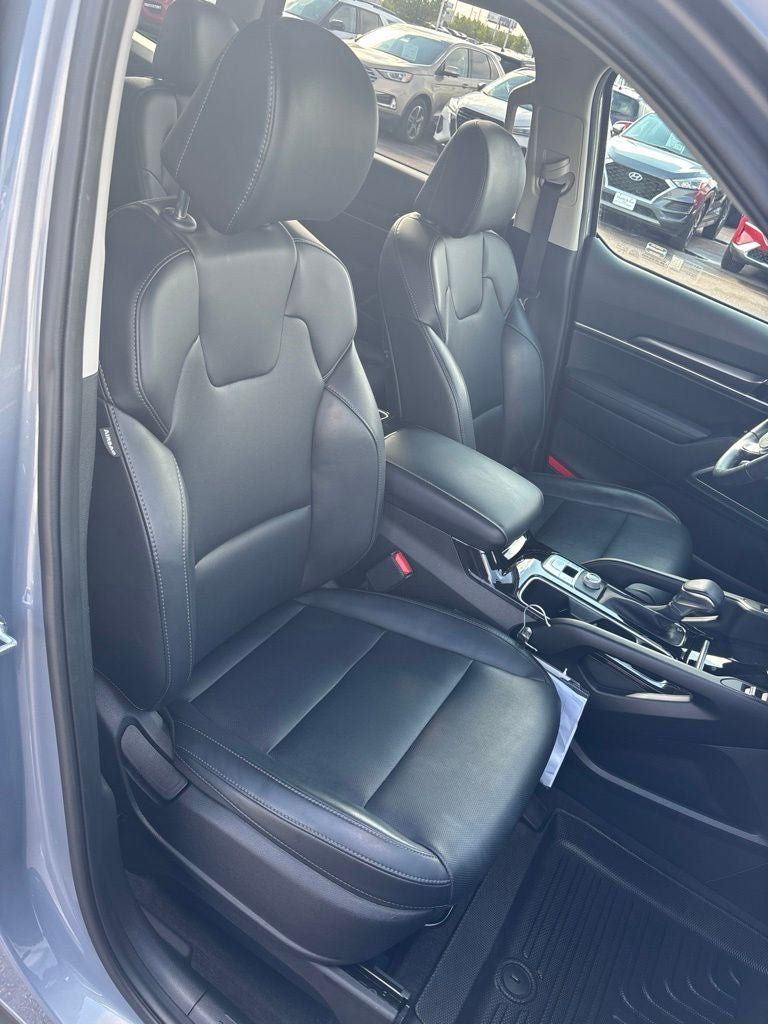 Used 2024 Kia Telluride S FWD image 31