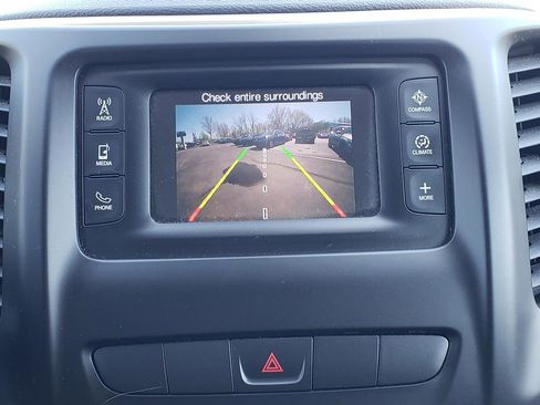 Used 2015 Jeep Cherokee Latitude w/ Cold Weather Group FWD image 16
