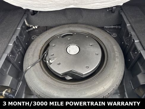 Used 2017 Nissan Murano SV w/ Premium Plus Package image 41