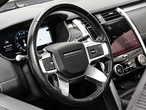 Used 2022 Land Rover Discovery S R-Dynamic image 14