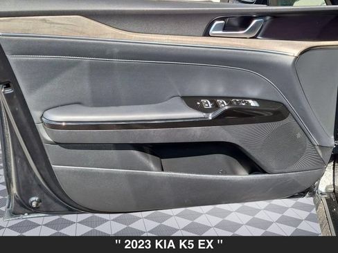 Used 2023 Kia K5 EX FWD image 11