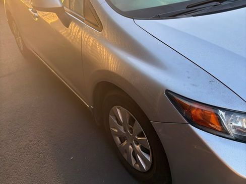 Used 2012 Honda Civic LX image 3