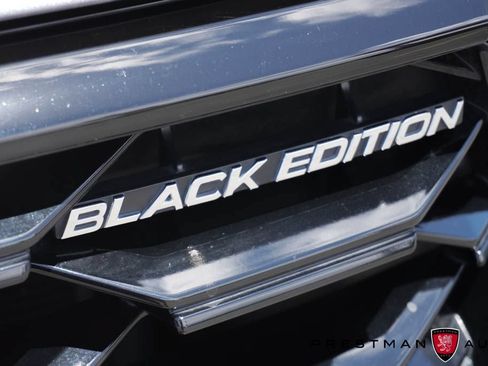 Used 2025 Honda Pilot Black Edition image 5