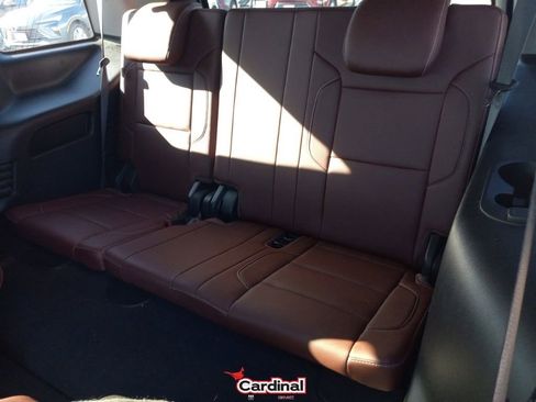 Used 2019 Chevrolet Tahoe Premier w/ Premier Plus Edition image 25