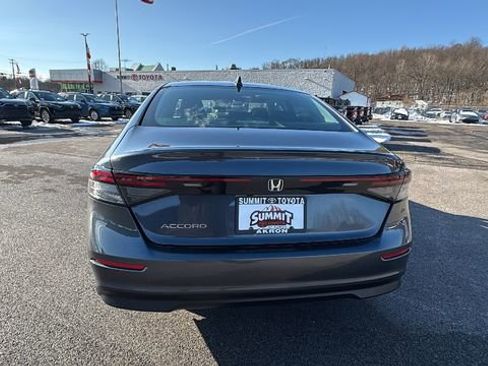 Used 2024 Honda Accord EX image 4